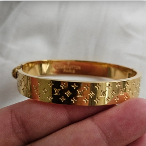 Louis Vuitton gold cuff monogram bangle bracelet - Picture 1 of 8